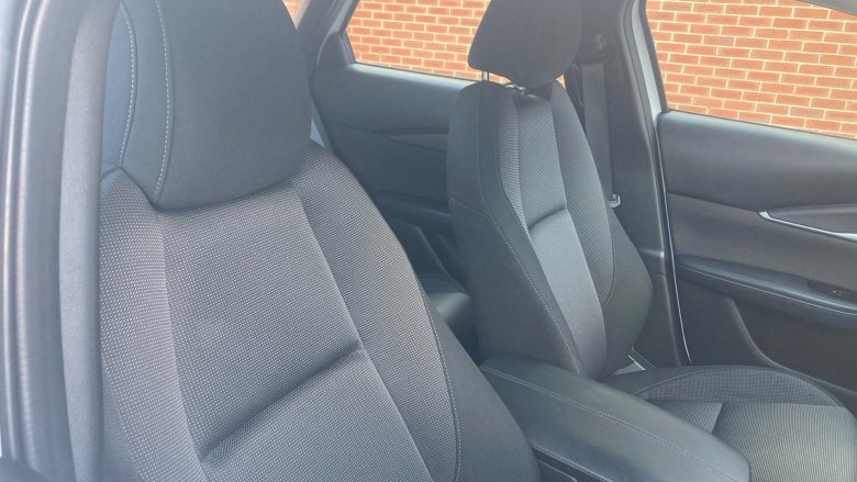 Mazda Cx-30 2.0 e-Skyactiv G MHEV SE-L Lux 5dr Auto Petrol Hatchback